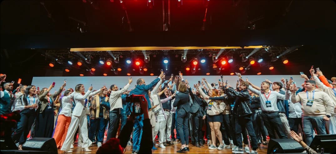 EXPERIÊNCIAS OUTLIERS 1